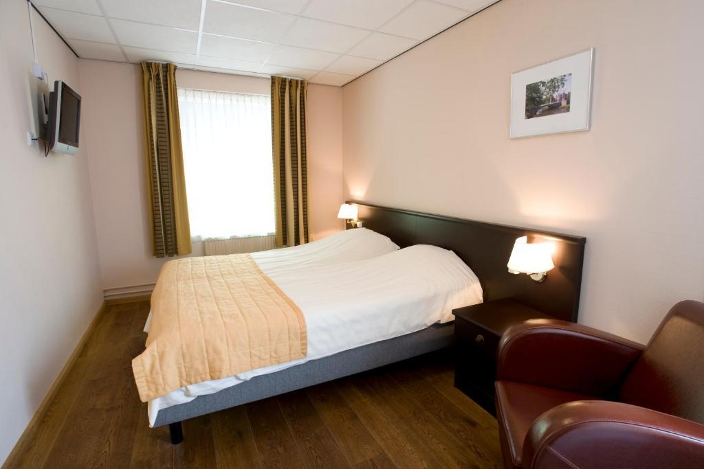 Hotel Jo Van Den Bosch 's-Hertogenbosch  Zimmer foto