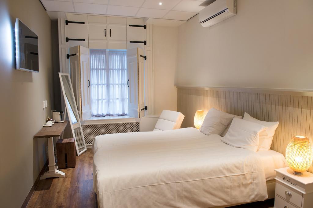 Hotel Jo Van Den Bosch 's-Hertogenbosch  Zimmer foto