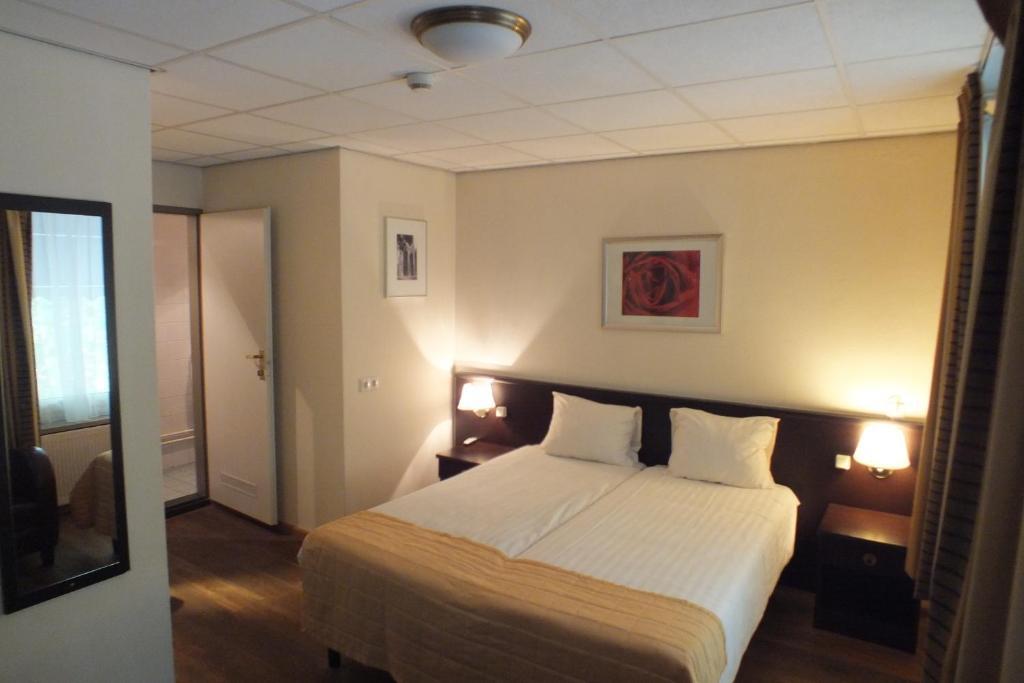 Hotel Jo Van Den Bosch 's-Hertogenbosch  Zimmer foto